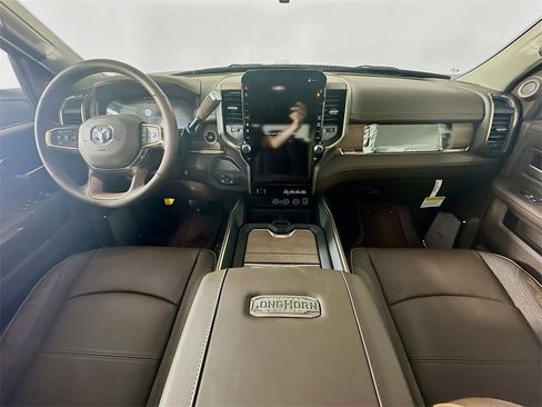 New 2026 RAM 2500 Limited image 9