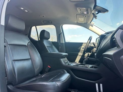 Used 2021 Chevrolet Traverse LT AWD/4WD image 13
