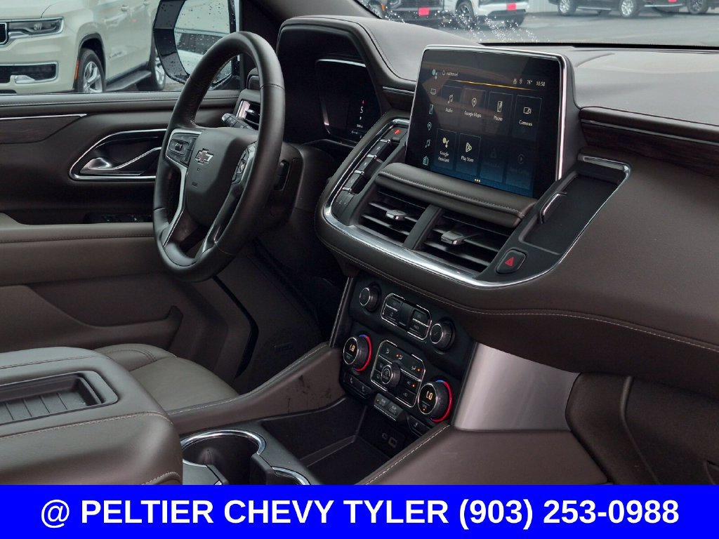 Used 2024 Chevrolet Tahoe Z71 w/ Luxury Package AWD/4WD image 10