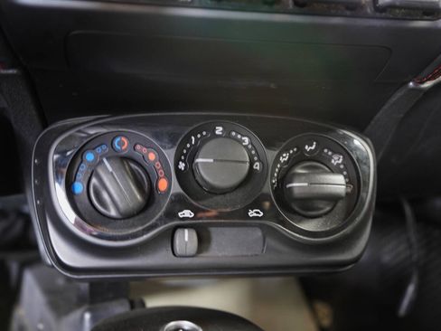 Used 2016 Alfa Romeo 4C Coupe w/ Convenience Group - Coupe RWD image 45