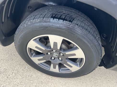 Used 2017 Honda Ridgeline RTL-T image 4