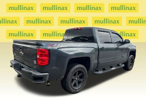 Used 2018 Chevrolet Silverado 1500 LT AWD/4WD image 2