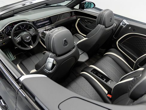 New 2026 Bentley Continental GT Speed image 21