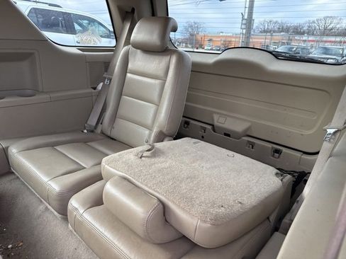 Used 2006 Ford Freestyle Limited image 14