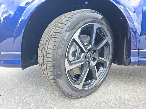 New 2025 Audi Q3 2.0T Premium Plus image 29