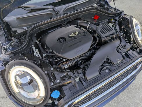 Used 2018 MINI Cooper S image 22