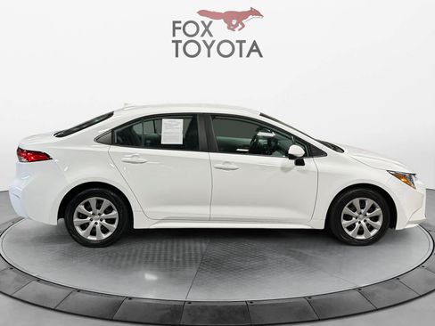 Used 2023 Toyota Corolla LE FWD image 7