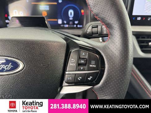 Used 2025 Ford Explorer ST-Line AWD/4WD image 27