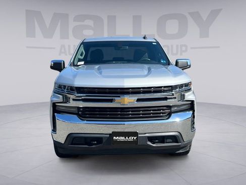 Used 2020 Chevrolet Silverado 1500 LT w/ Trailering Package image 8