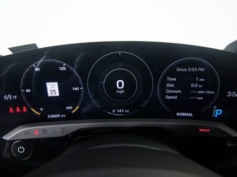 Certified 2023 Porsche Taycan 4S AWD/4WD image 23