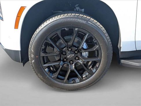 New 2026 Chevrolet Tahoe LS w/ LPO, Dark Essentials Package AWD/4WD image 10