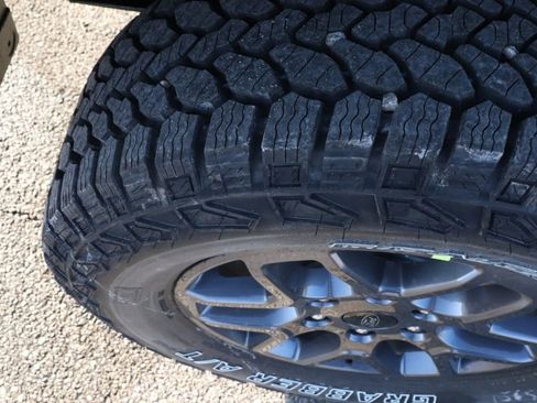 New 2025 Ford Ranger XLT w/ FX4 Off-Road Package image 40