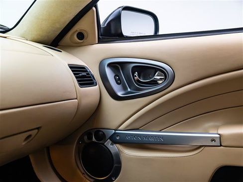 Used 2006 Aston Martin Vanquish S RWD image 27