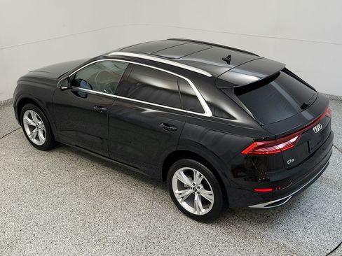 Used 2022 Audi Q8 Premium Plus AWD/4WD image 15