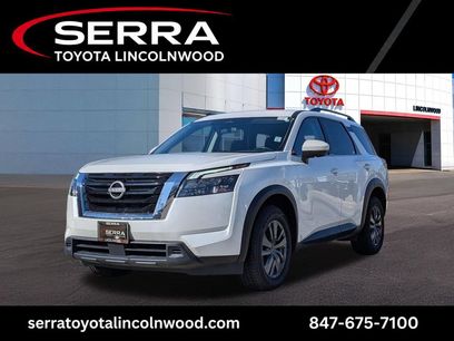 Used 2023 Nissan Pathfinder SV