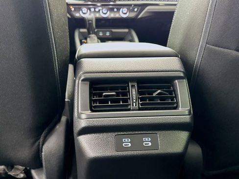 Used 2025 Honda Accord Sport image 31
