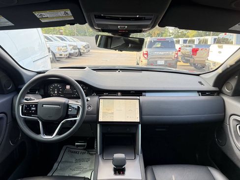 Used 2024 Land Rover Discovery Sport Dynamic SE AWD/4WD image 21