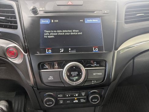 Used 2019 Acura ILX FWD image 14