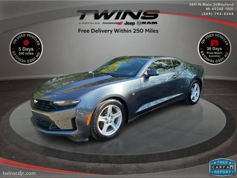 Used 2021 Chevrolet Camaro LT image 7