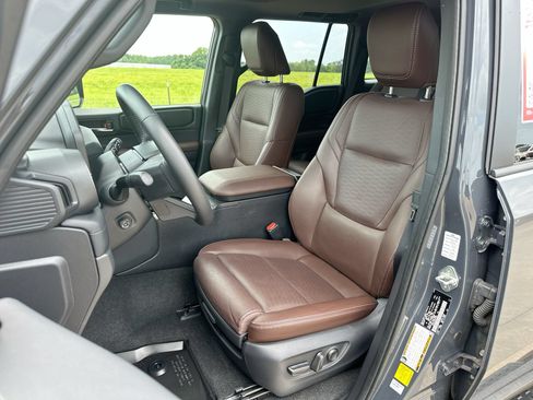 Used 2024 Toyota Land Cruiser w/ Premium Package AWD/4WD image 11