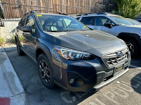 Used 2021 Subaru Crosstrek 2.5i Sport w/ Moonroof Package AWD/4WD image 2