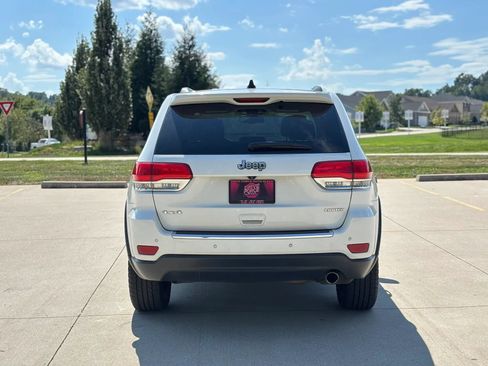 Used 2015 Jeep Grand Cherokee Limited AWD/4WD image 6