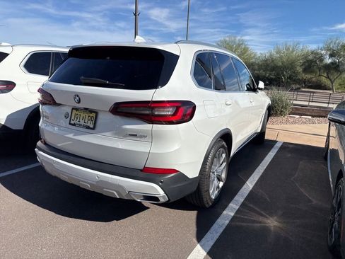 Certified 2023 BMW X5 xDrive40i w/ Premium Package image 4