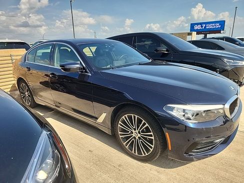 Used 2020 BMW 530i xDrive w/ Convenience Package AWD/4WD image 1