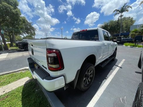 Used 2024 RAM 2500 Big Horn w/ Night Edition AWD/4WD image 2