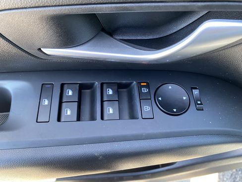 New 2026 Hyundai Santa Cruz SE FWD image 18
