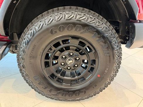 New 2026 Ford Bronco Outer Banks w/ Sasquatch Package AWD/4WD image 14