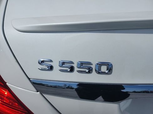 Used 2015 Mercedes-Benz S 550 Sedan image 11