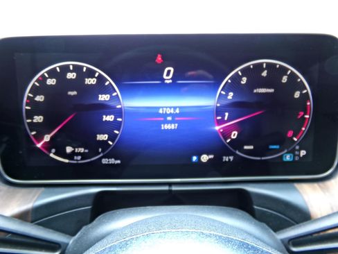 Used 2024 Mercedes-Benz C 300 Sedan image 8