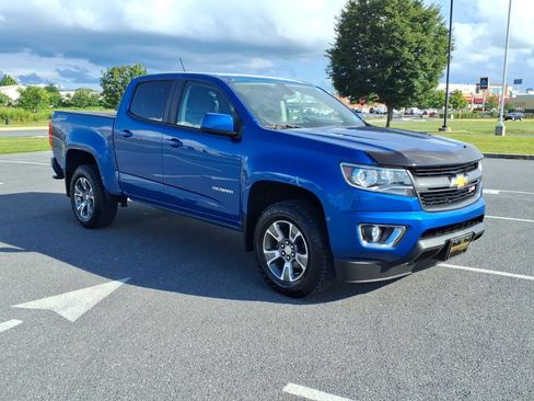 Certified 2019 Chevrolet Colorado Z71 AWD/4WD image 3