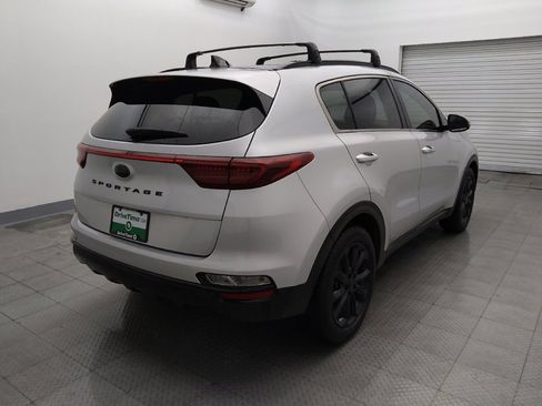 Used 2021 Kia Sportage S w/ S FWD Premium Package image 9