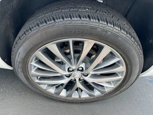 Certified 2025 Buick Enclave Avenir w/ Super Cruise Package FWD image 24