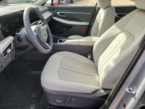 New 2026 Hyundai Sonata SEL FWD image 14