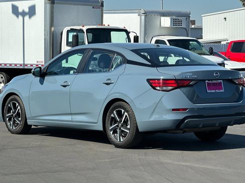 Used 2024 Nissan Sentra SV FWD image 7