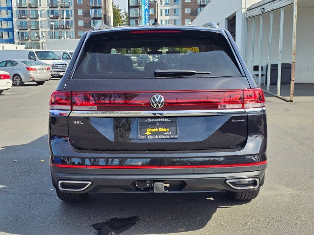 Used 2024 Volkswagen Atlas SEL AWD/4WD image 5