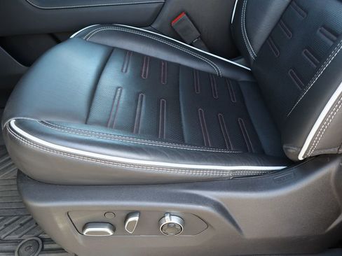 Certified 2024 GMC Sierra 2500 AT4X w/ AT4X AEV Edition image 22