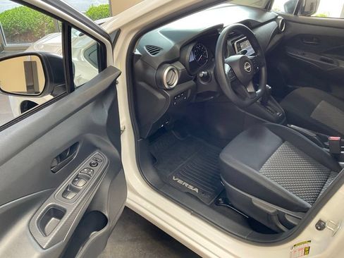 Used 2024 Nissan Versa S w/ Trunk Package FWD image 10