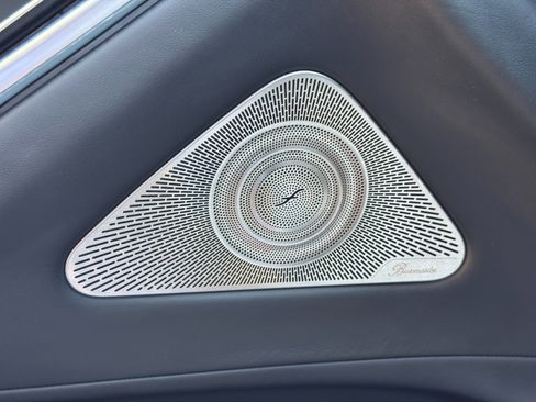 Used 2022 Mercedes-Benz S 580 4MATIC Sedan w/ AMG Line Package image 20