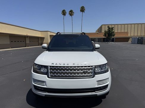 Used 2017 Land Rover Range Rover Supercharged AWD/4WD image 2