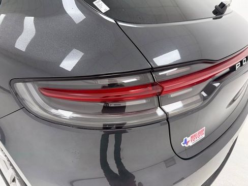 Used 2019 Porsche Macan Base image 36