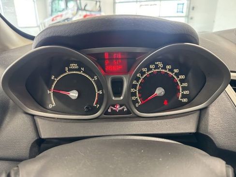 Used 2012 Ford Fiesta SE image 27
