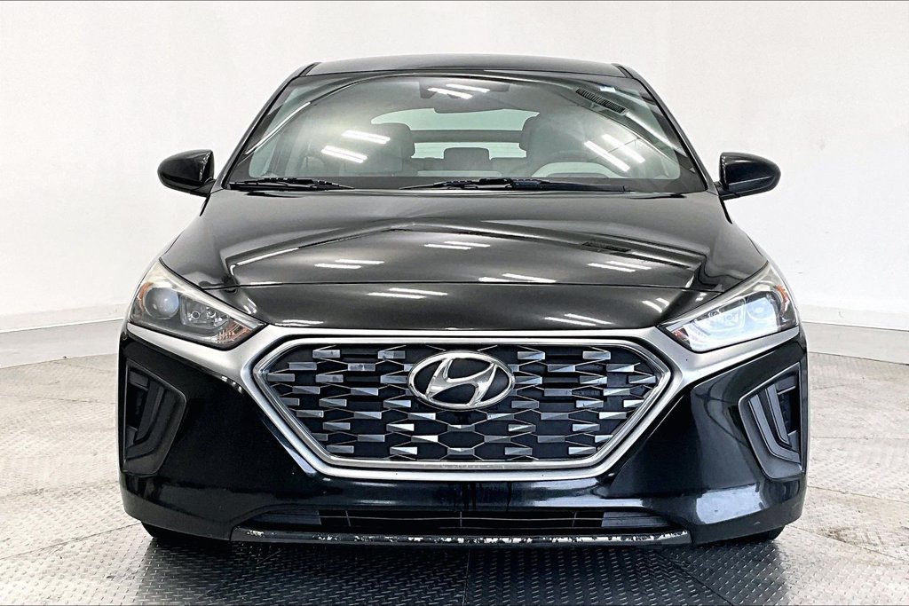 Used 2020 Hyundai Ioniq Blue FWD image 3