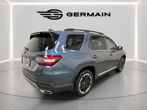 New 2026 Honda Pilot Touring image 7