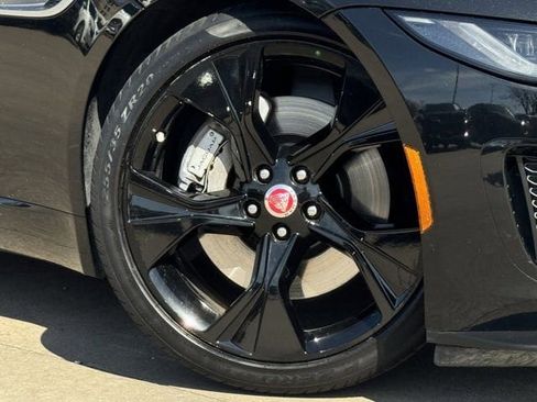 Used 2021 Jaguar F-TYPE Convertible image 33