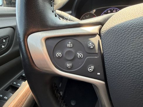 Used 2020 GMC Acadia Denali AWD/4WD image 15