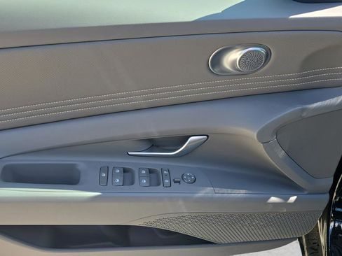 New 2026 Hyundai Elantra Sport FWD image 28